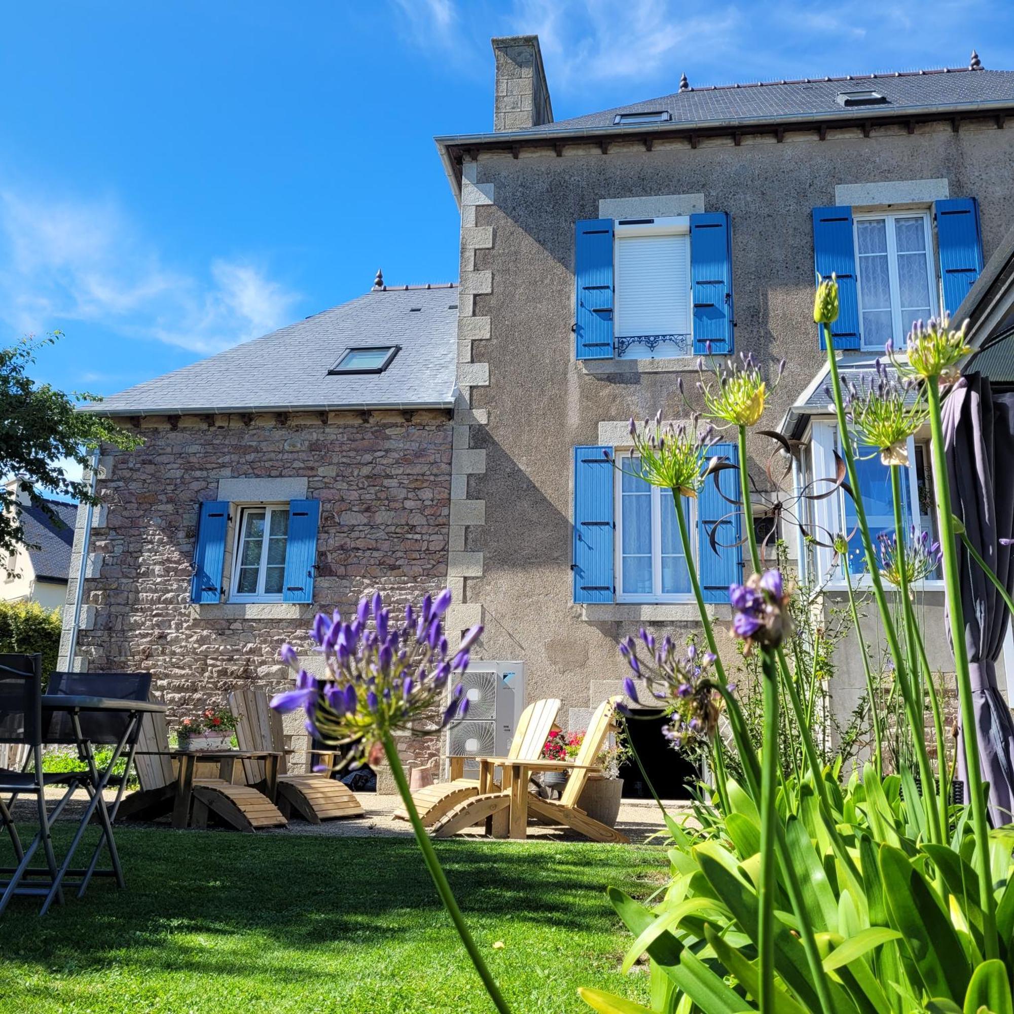 Maison d’hôtes KERGIQUEL Acomodação com café da manhã Paimpol Exterior foto